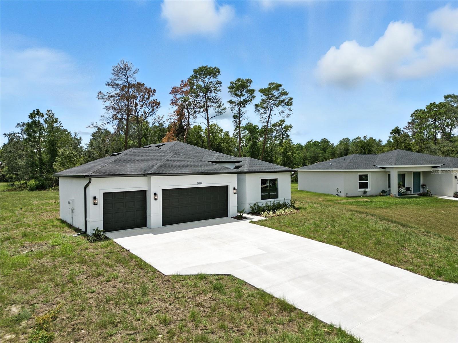 Image 3 of 40 For 13822 Sw 42nd Court Road