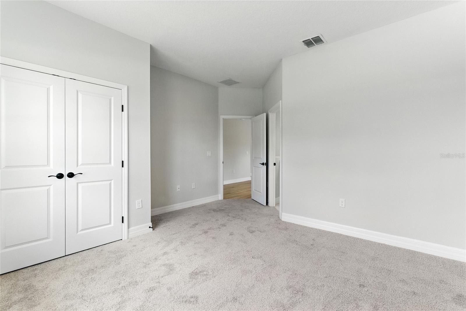 Image 7 of 40 For 13822 Sw 42nd Court Road