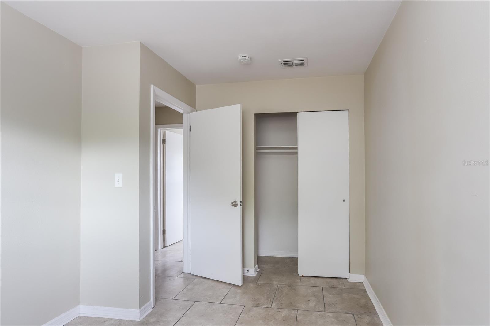 Image 11 of 16 For 2243 Trelaine Drive S