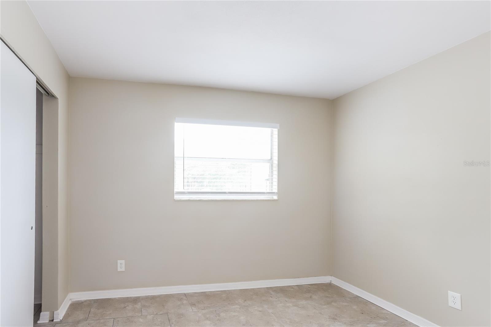 Image 12 of 16 For 2243 Trelaine Drive S