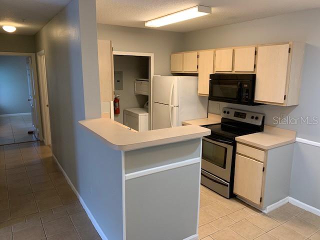 Image 3 of 18 For 4316 Kirkman Road 1