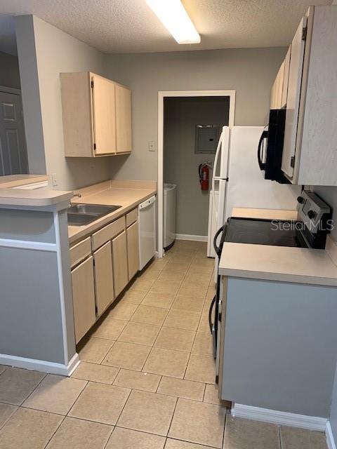 Image 4 of 18 For 4316 Kirkman Road 1