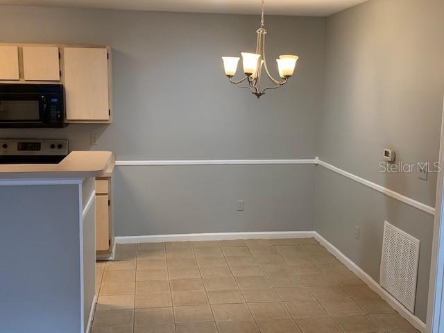 Image 5 of 18 For 4316 Kirkman Road 1