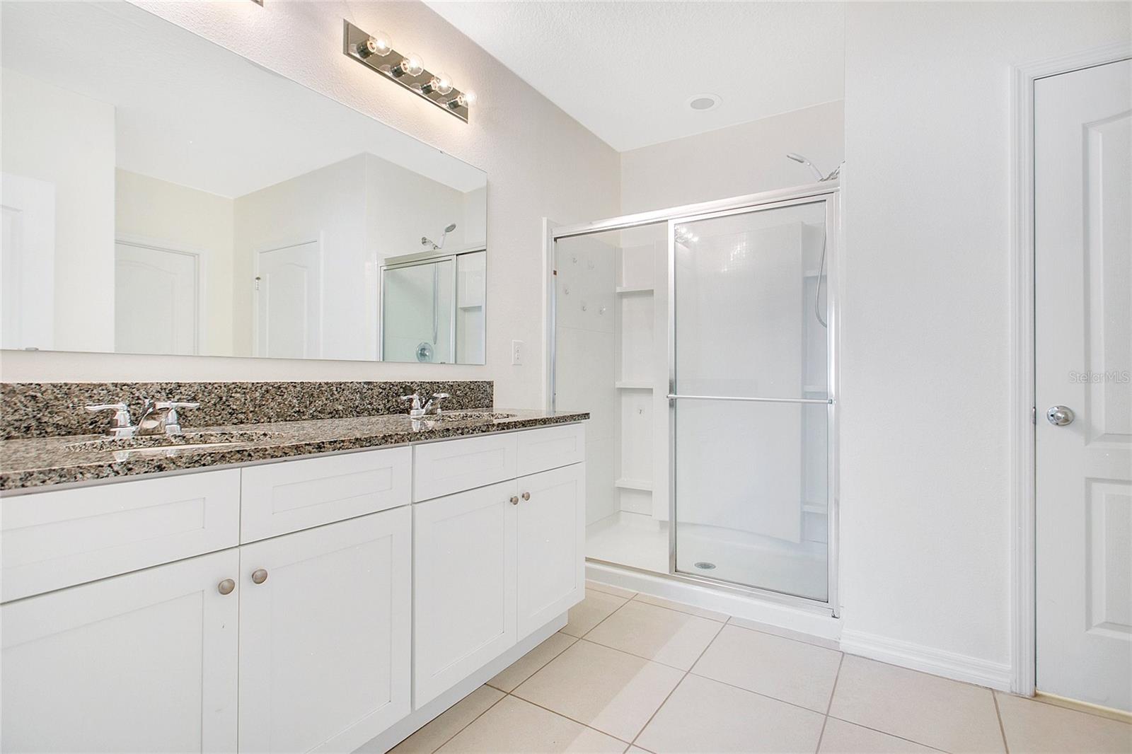 Image 10 of 29 For 14019 Willow Grace Way