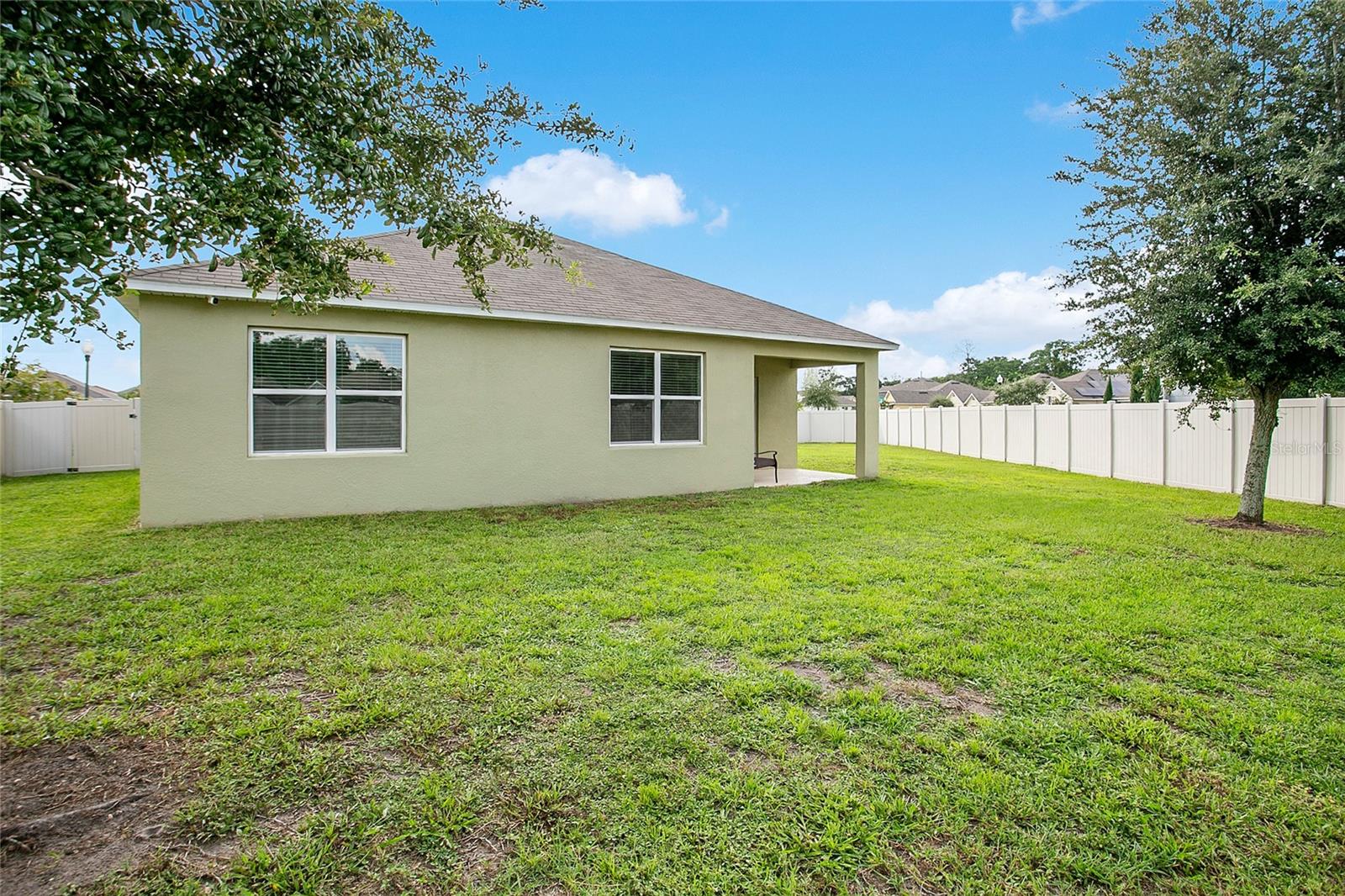 Image 21 of 29 For 14019 Willow Grace Way