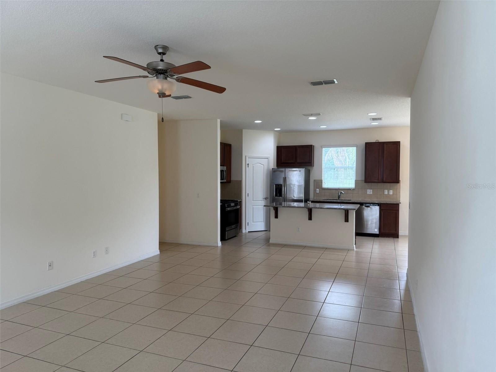 Image 4 of 16 For 7901 John Hancock Drive