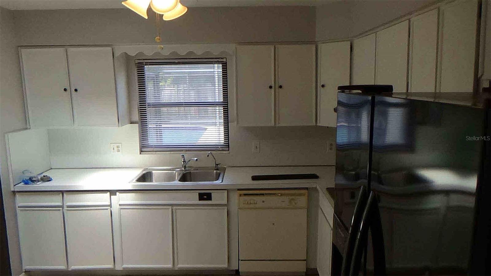 Image 5 of 17 For 731 Bongart Road