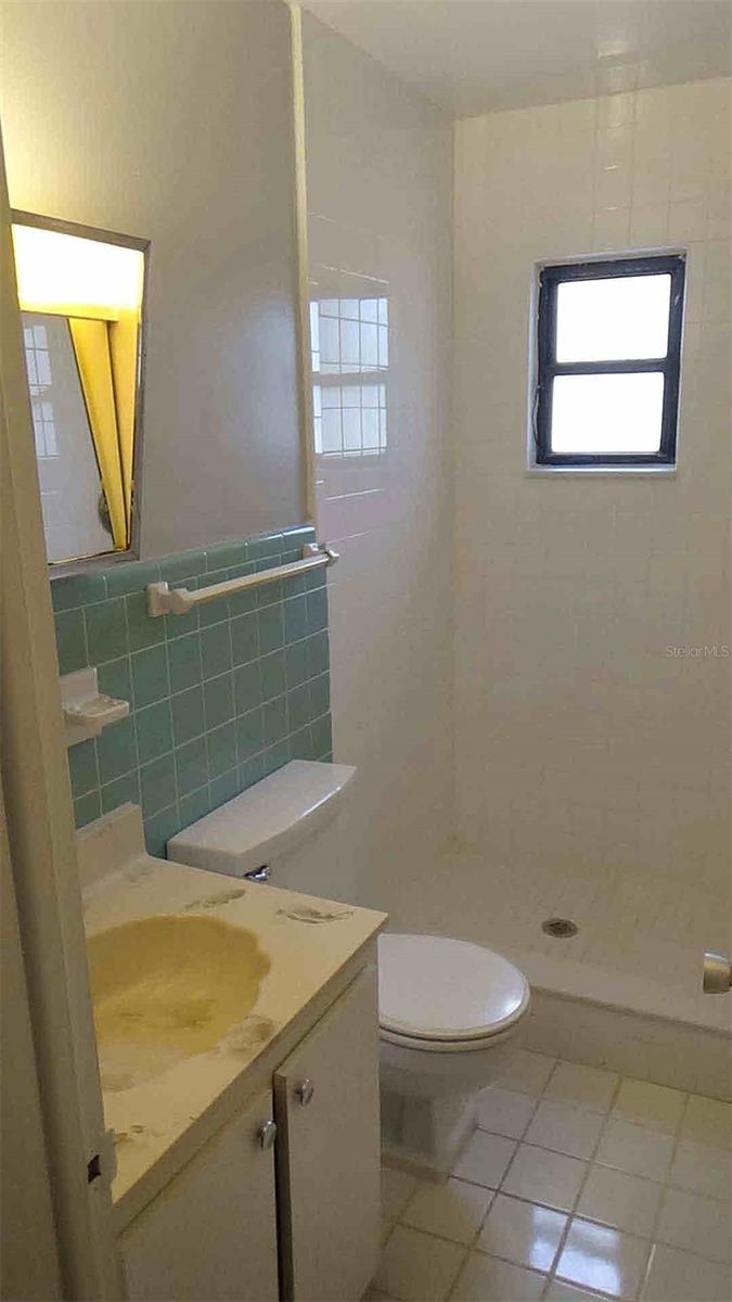 Image 7 of 17 For 731 Bongart Road