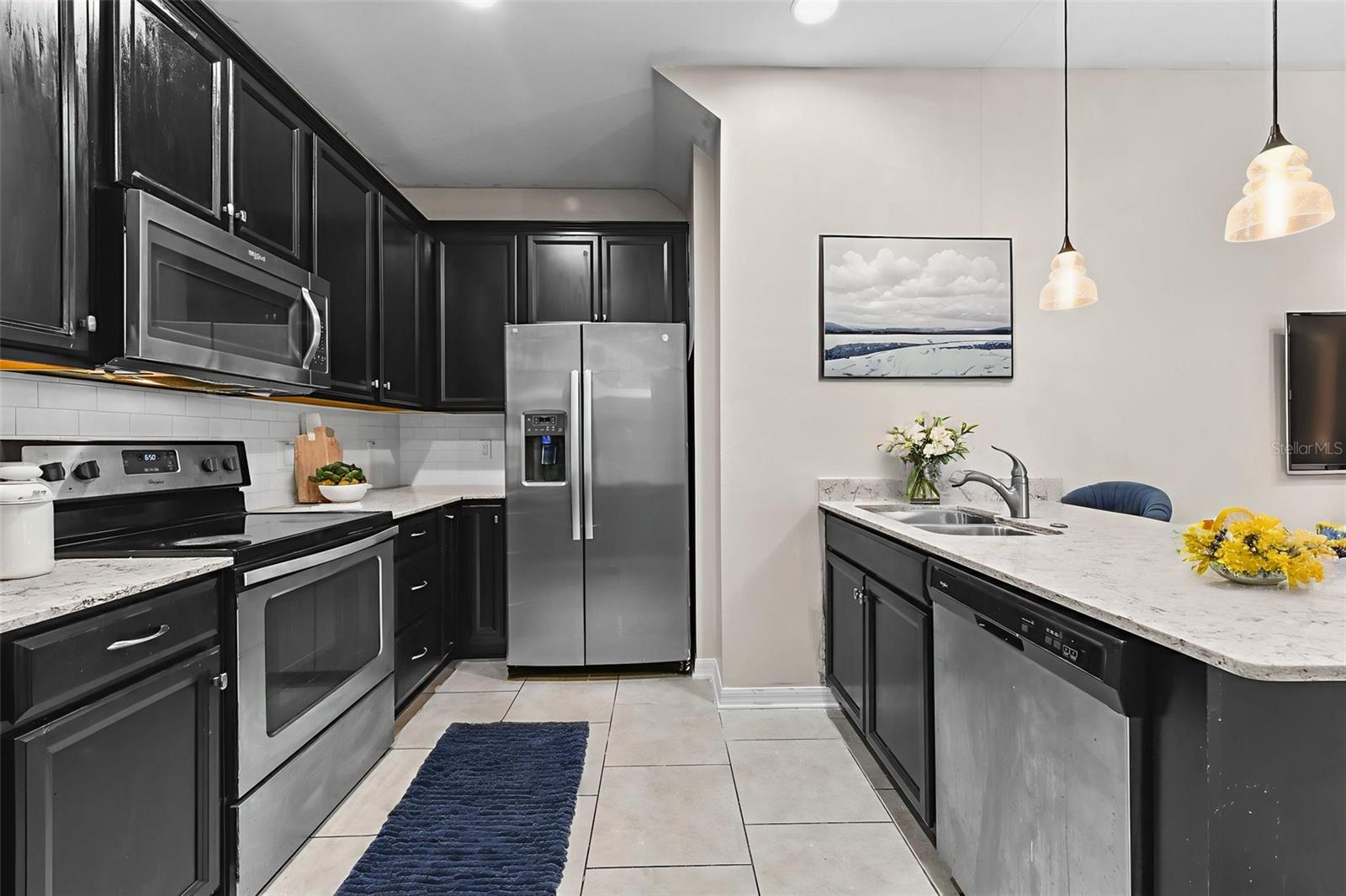 Image 13 of 52 For 17454 Chateau Pine Way