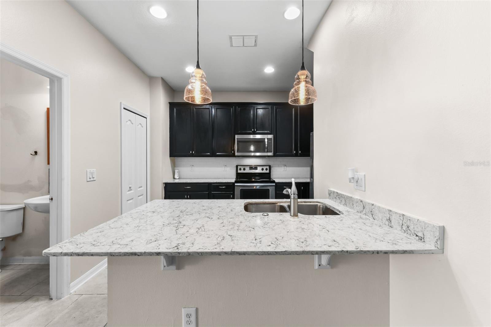 Image 16 of 52 For 17454 Chateau Pine Way