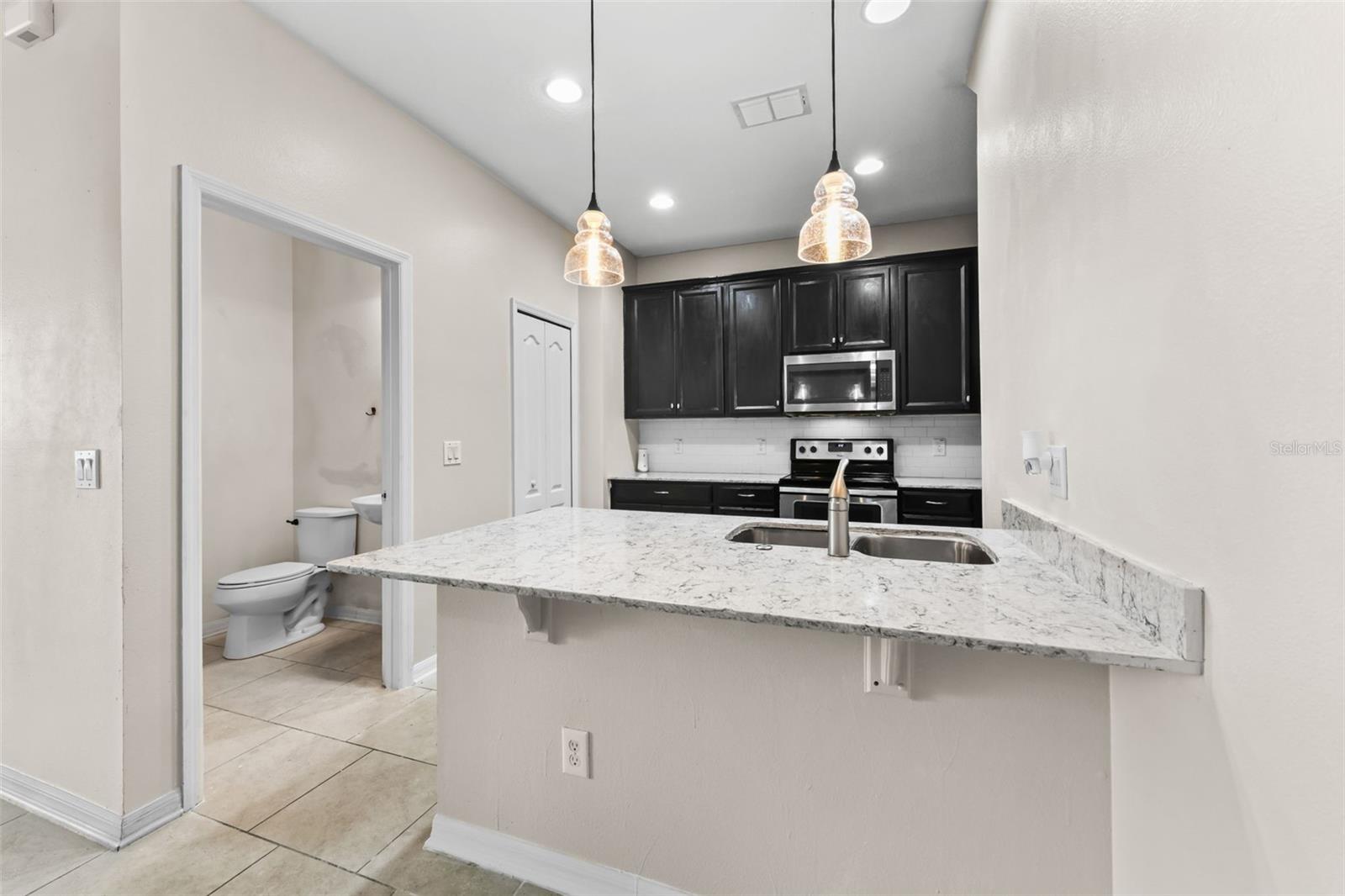 Image 17 of 52 For 17454 Chateau Pine Way