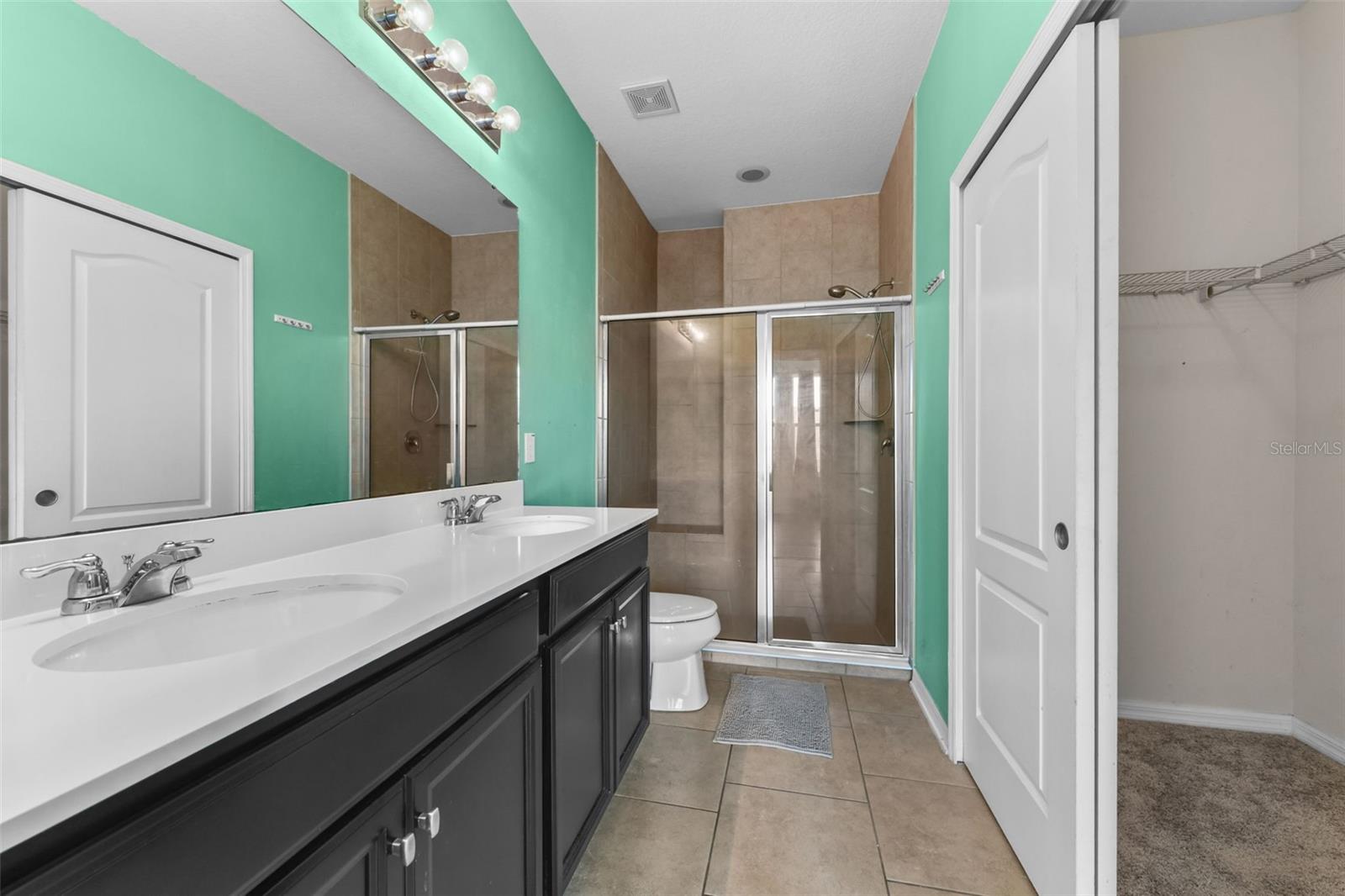 Image 22 of 52 For 17454 Chateau Pine Way