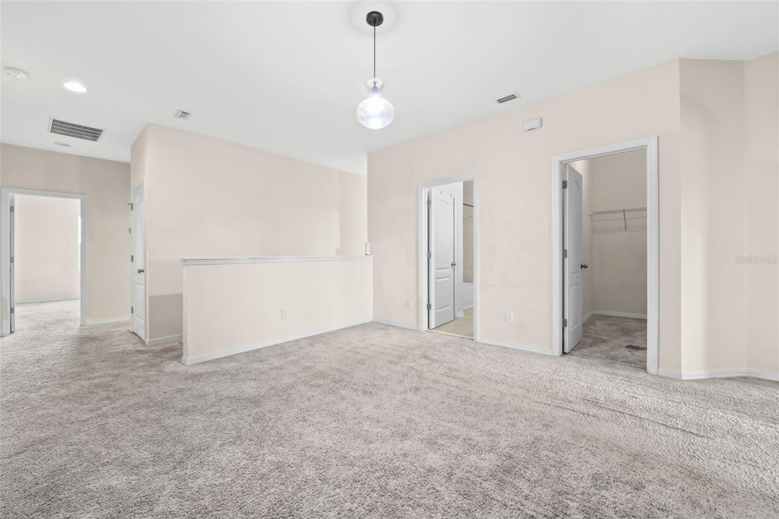 Image 26 of 52 For 17454 Chateau Pine Way