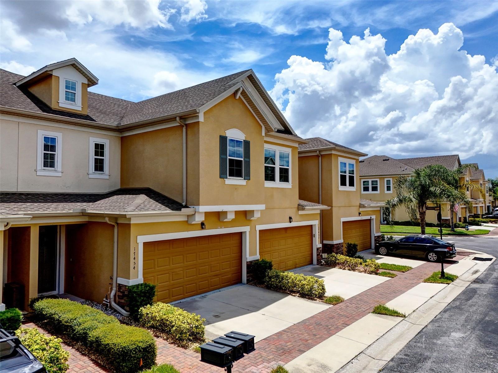 Image 5 of 52 For 17454 Chateau Pine Way