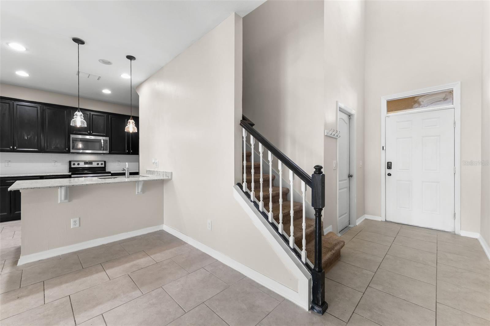 Image 6 of 52 For 17454 Chateau Pine Way