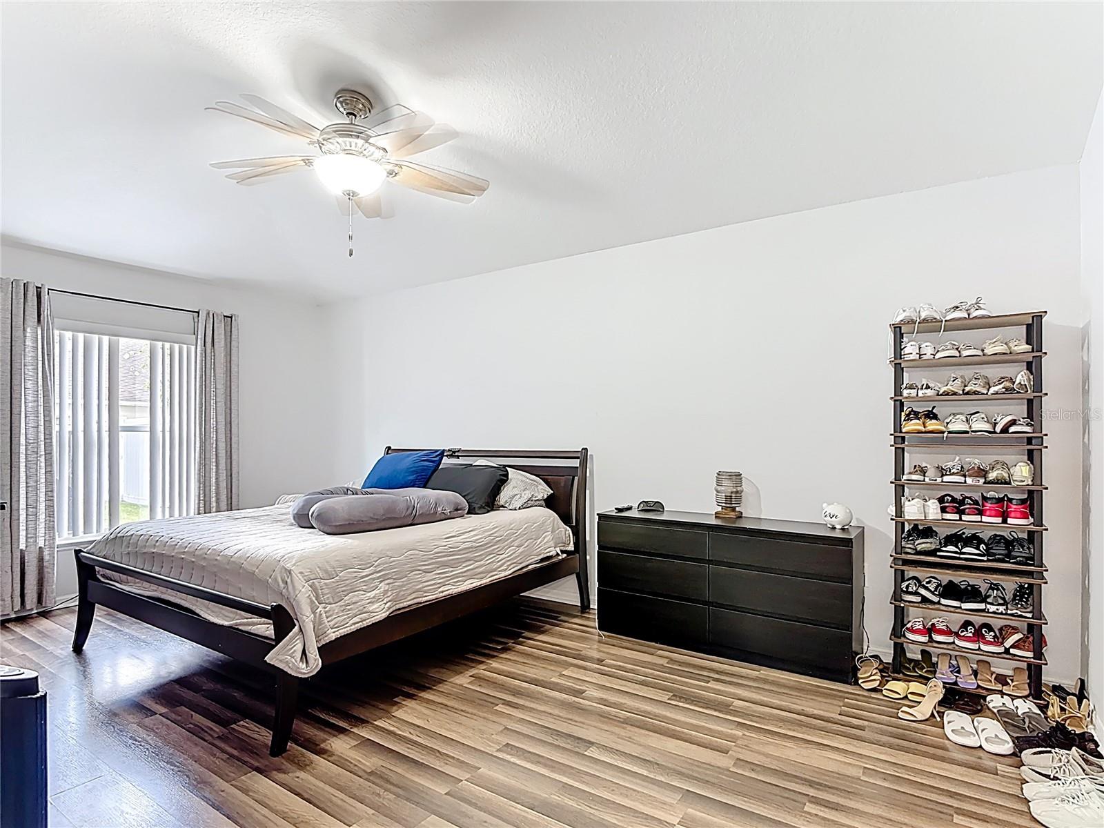 Image 18 of 52 For 13707 Ridgetop Road