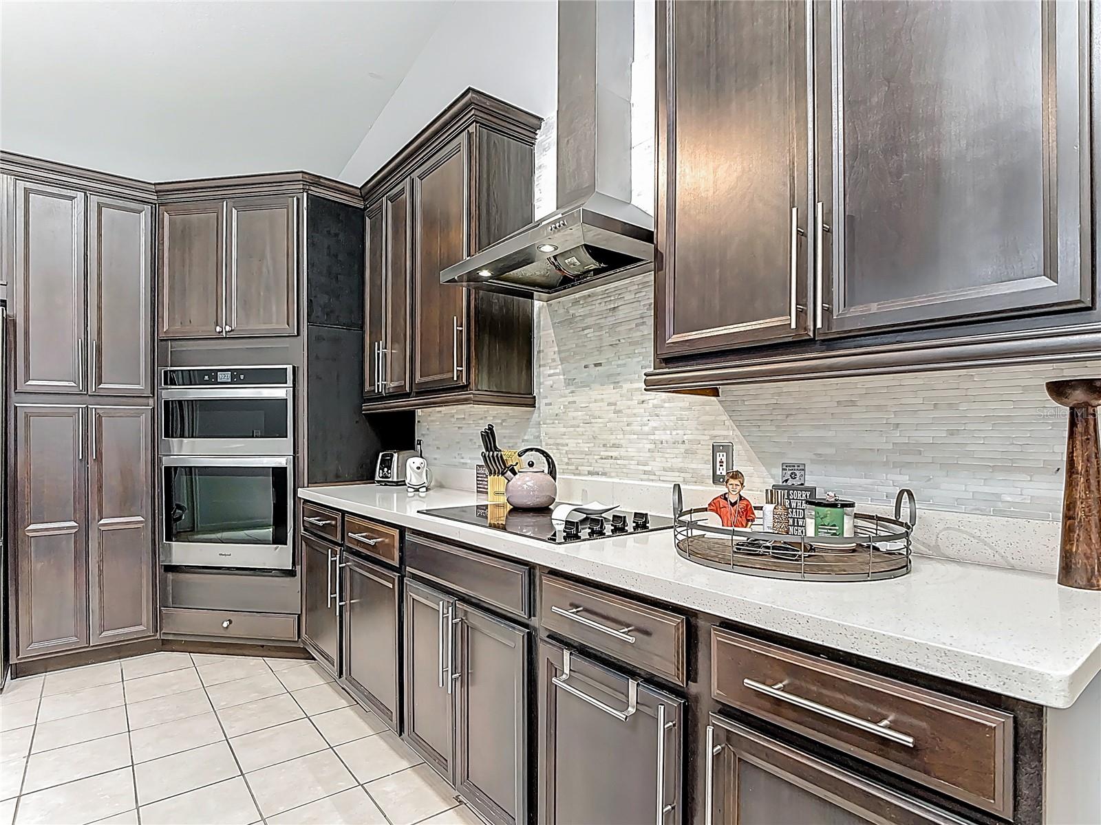 Image 8 of 52 For 13707 Ridgetop Road