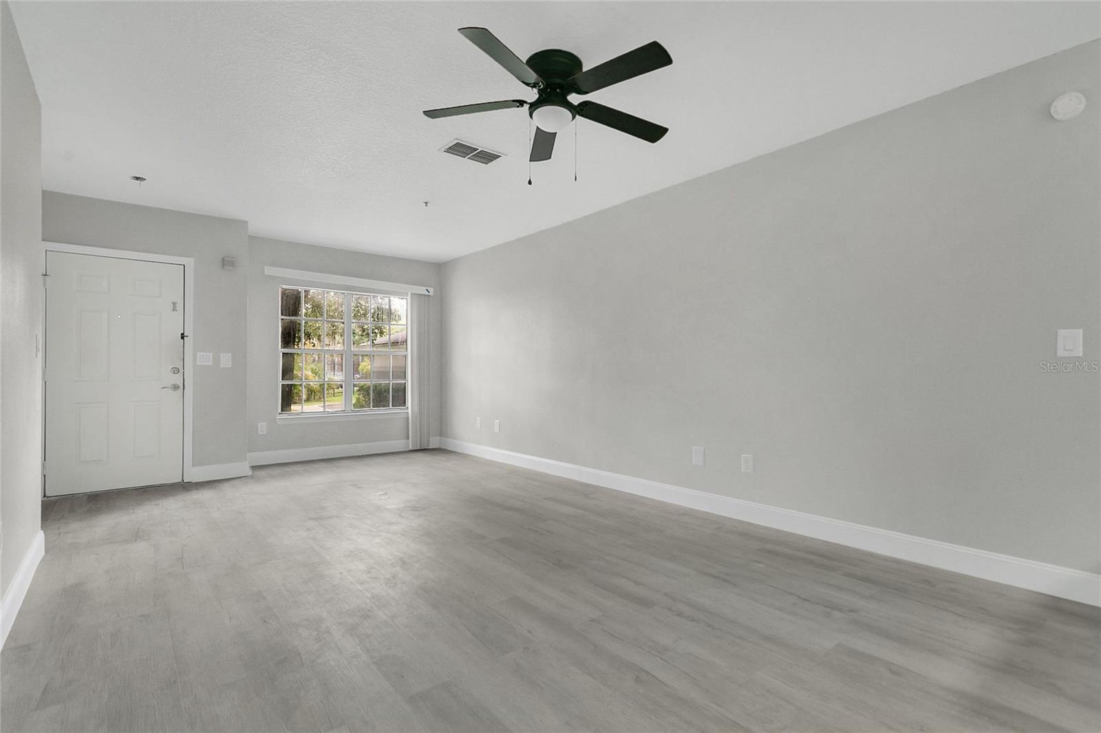 Image 5 of 29 For 4356 Kirkman Road 509