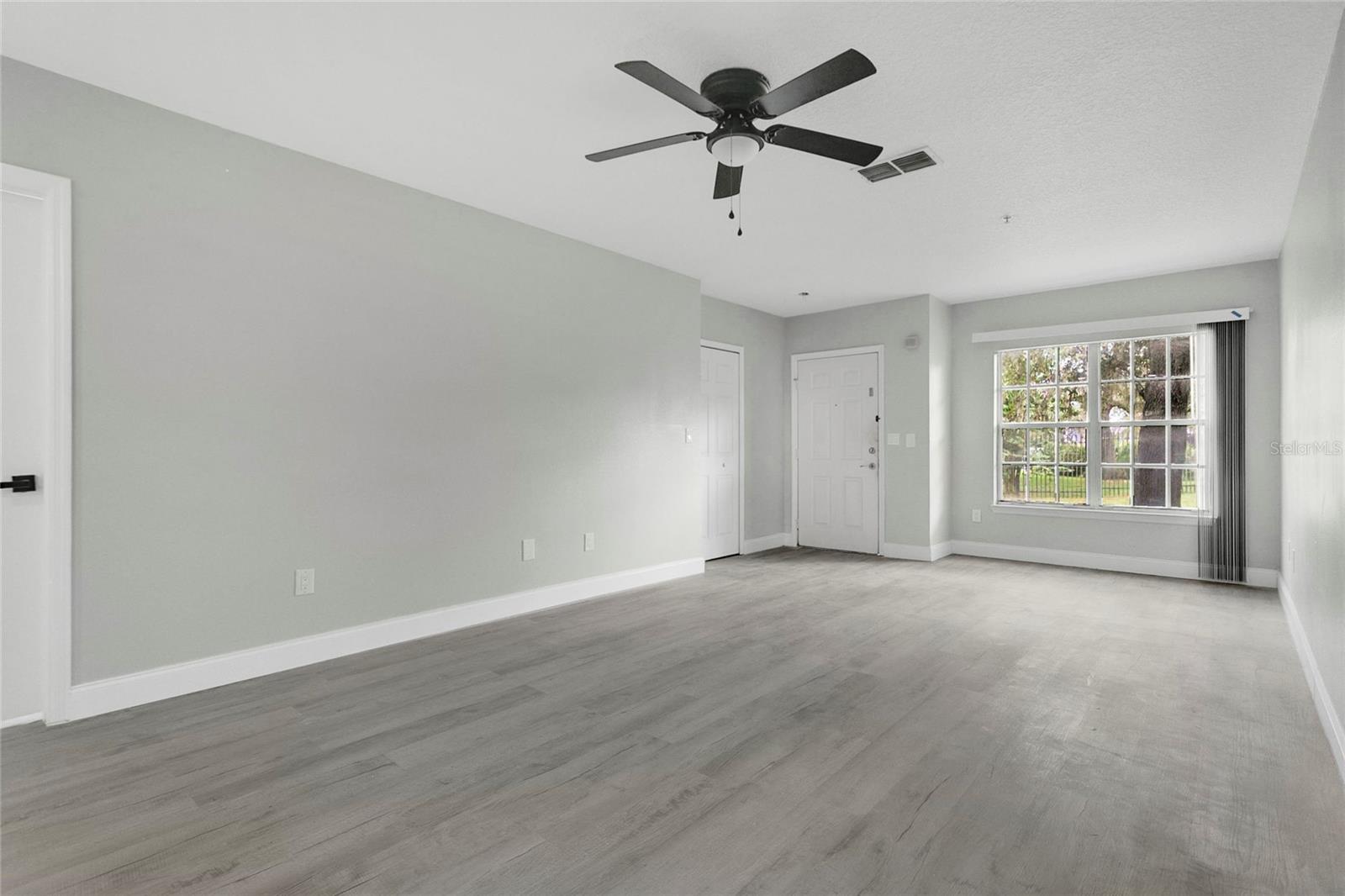Image 6 of 29 For 4356 Kirkman Road 509