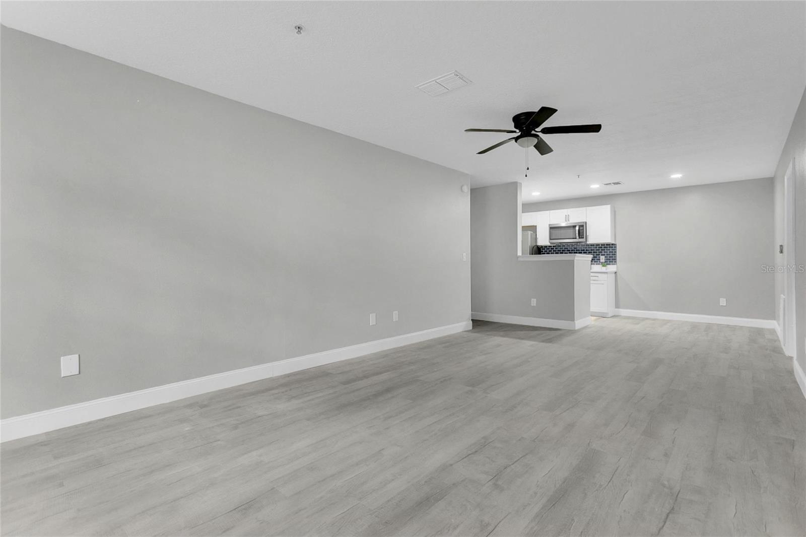 Image 8 of 29 For 4356 Kirkman Road 509