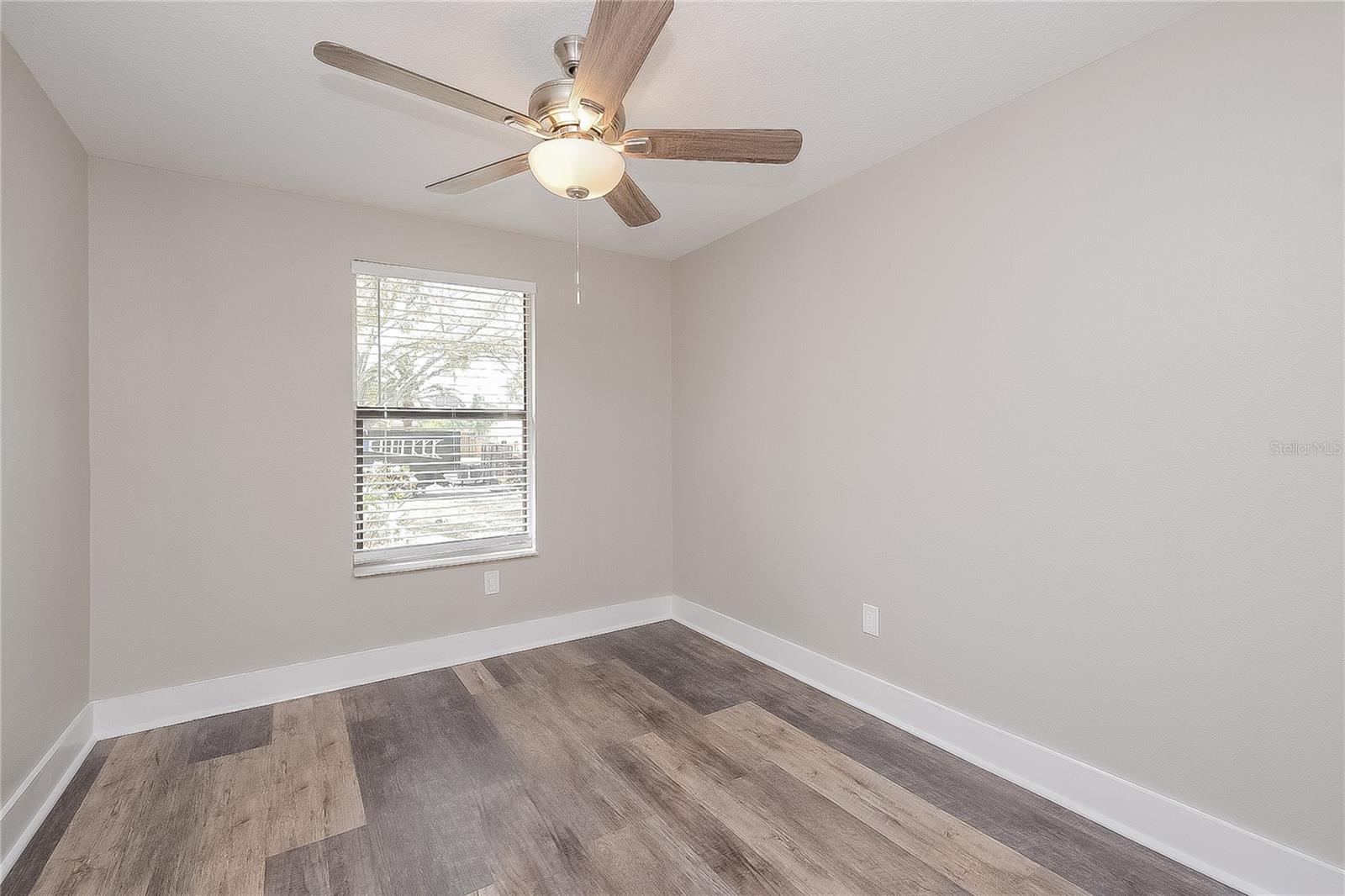 Image 11 of 16 For 12333 Hidden Brook Drive