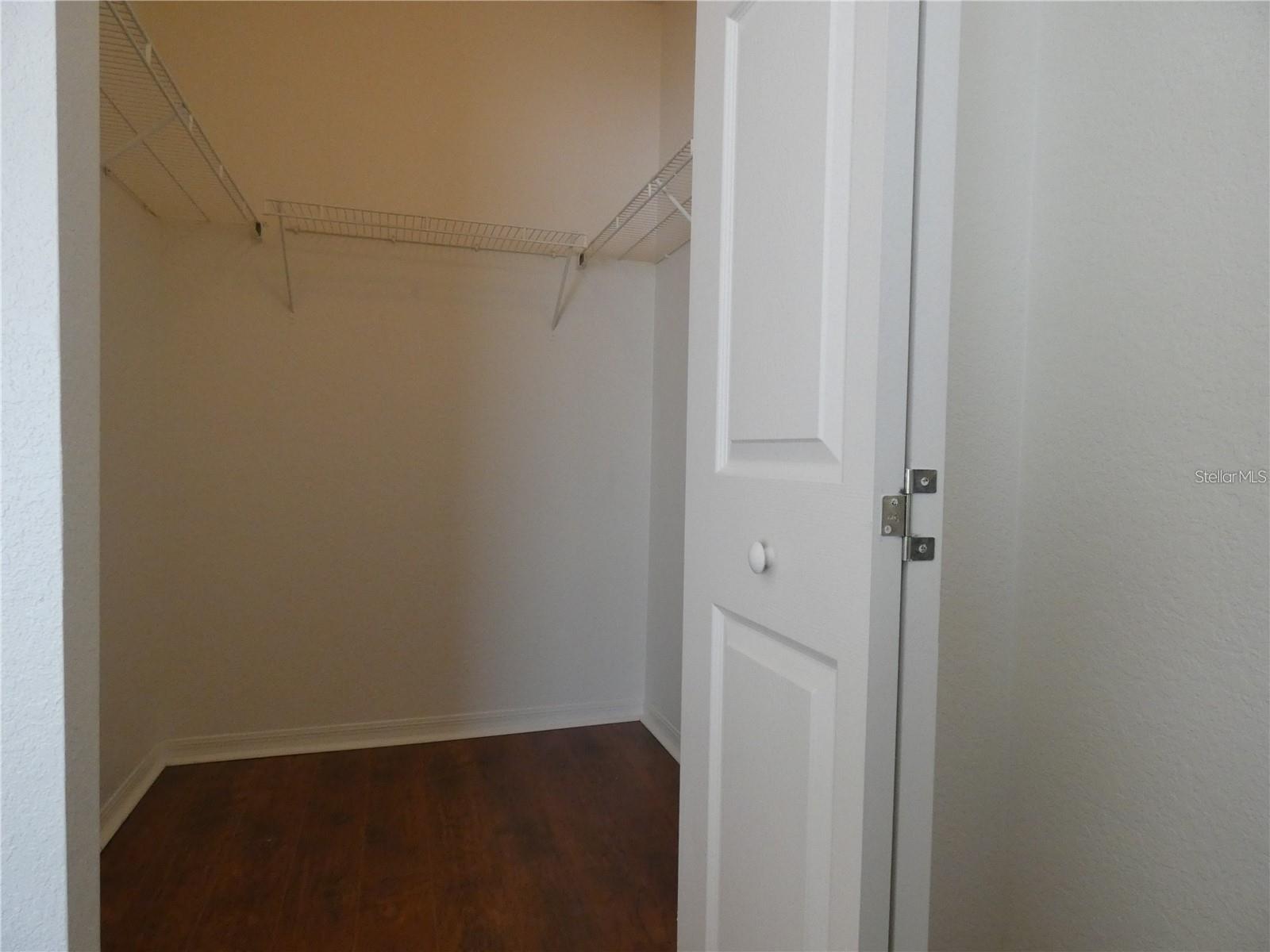Image 16 of 23 For 2406 Grand Central Parkway 14