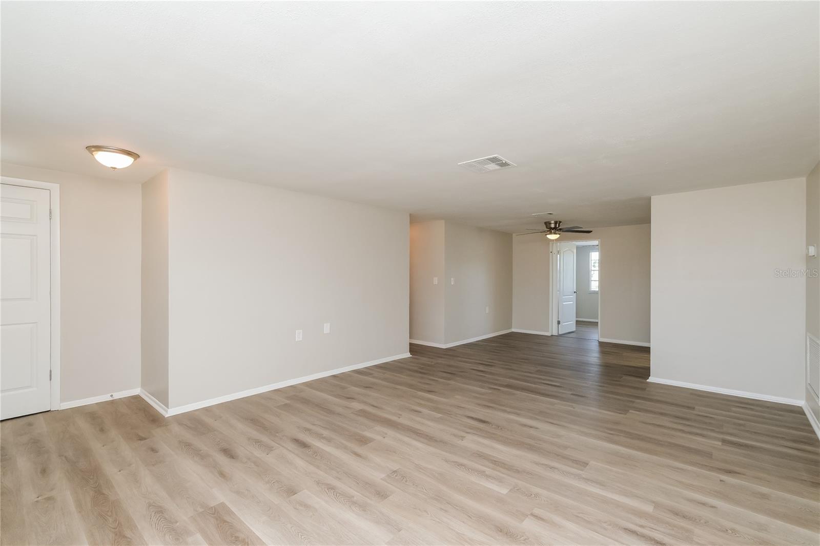 Image 5 of 16 For 1546 Linstock Drive