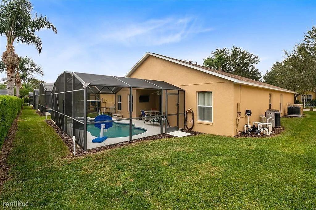 Image 30 of 30 For 17834 Woodcrest Way