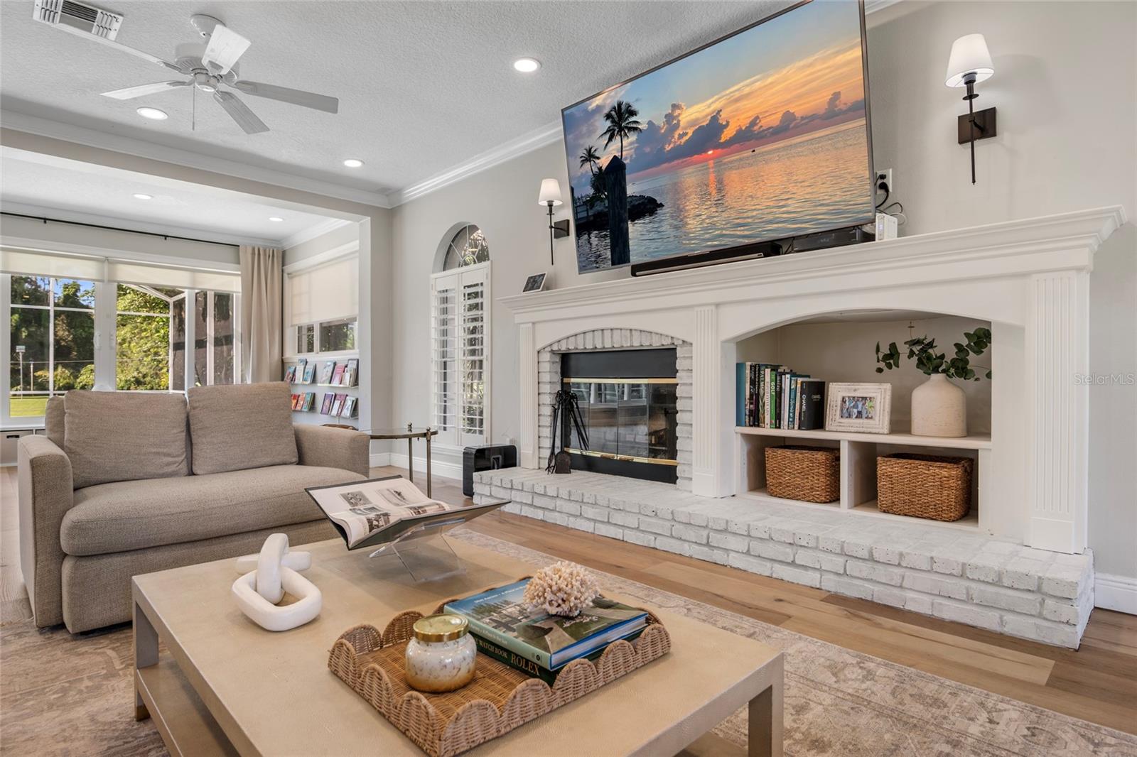 Image 30 of 71 For 17556 Deer Isle Circle