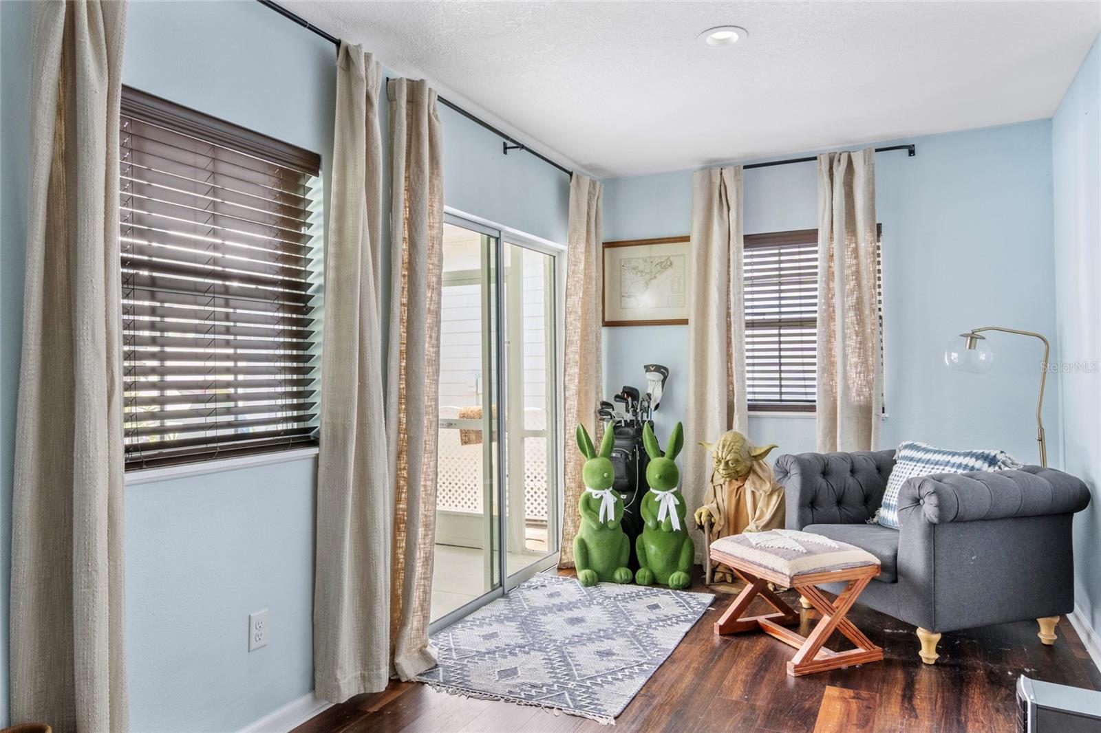 Image 45 of 71 For 17556 Deer Isle Circle