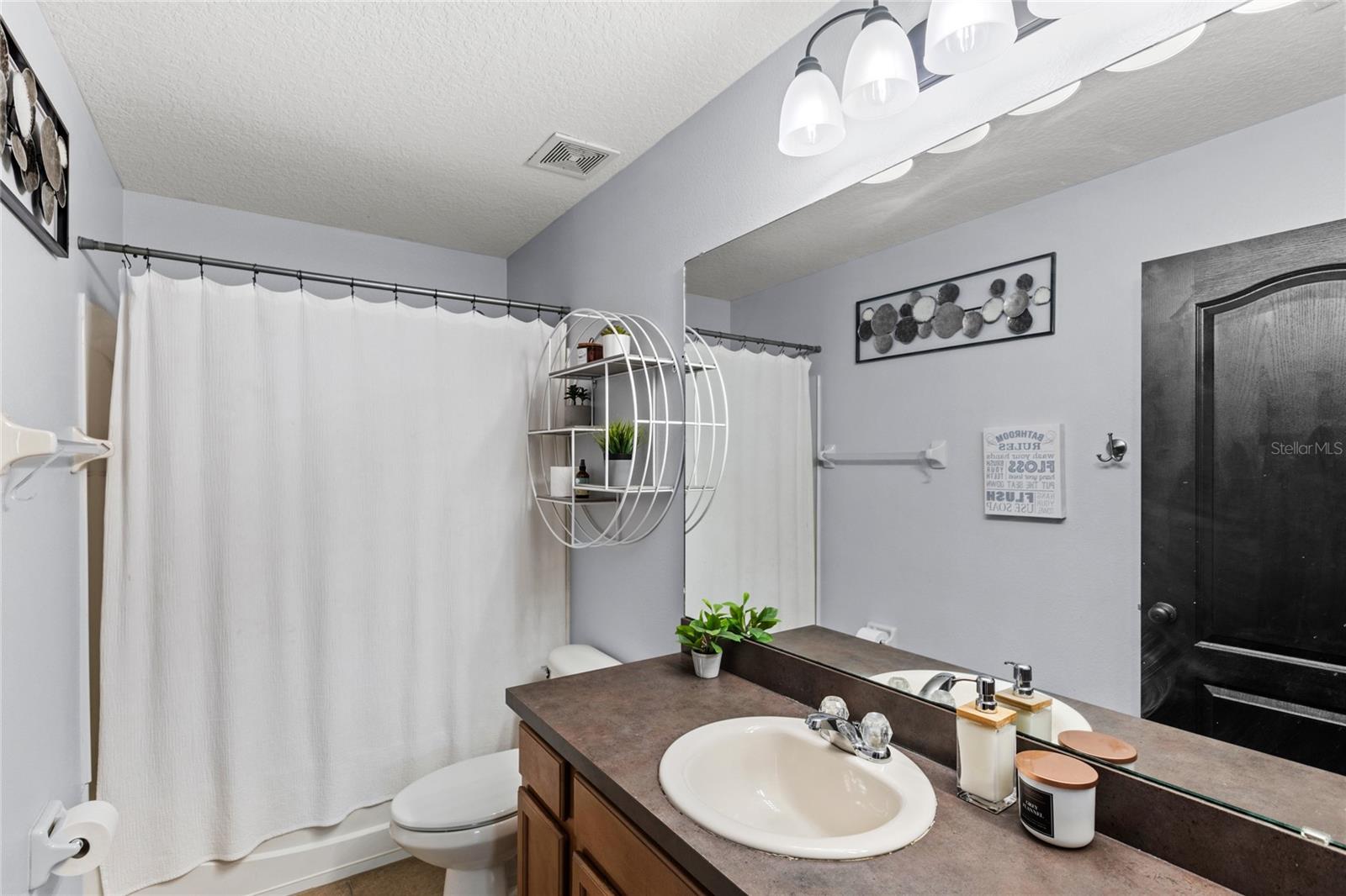 Image 34 of 62 For 13141 Moss Park Ridge Drive
