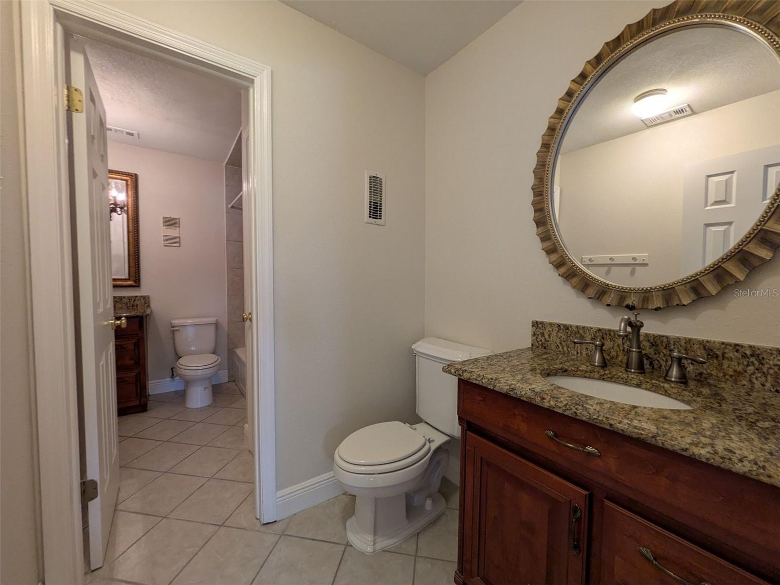 Image 19 of 25 For 450 Cherrywood Gardens Drive