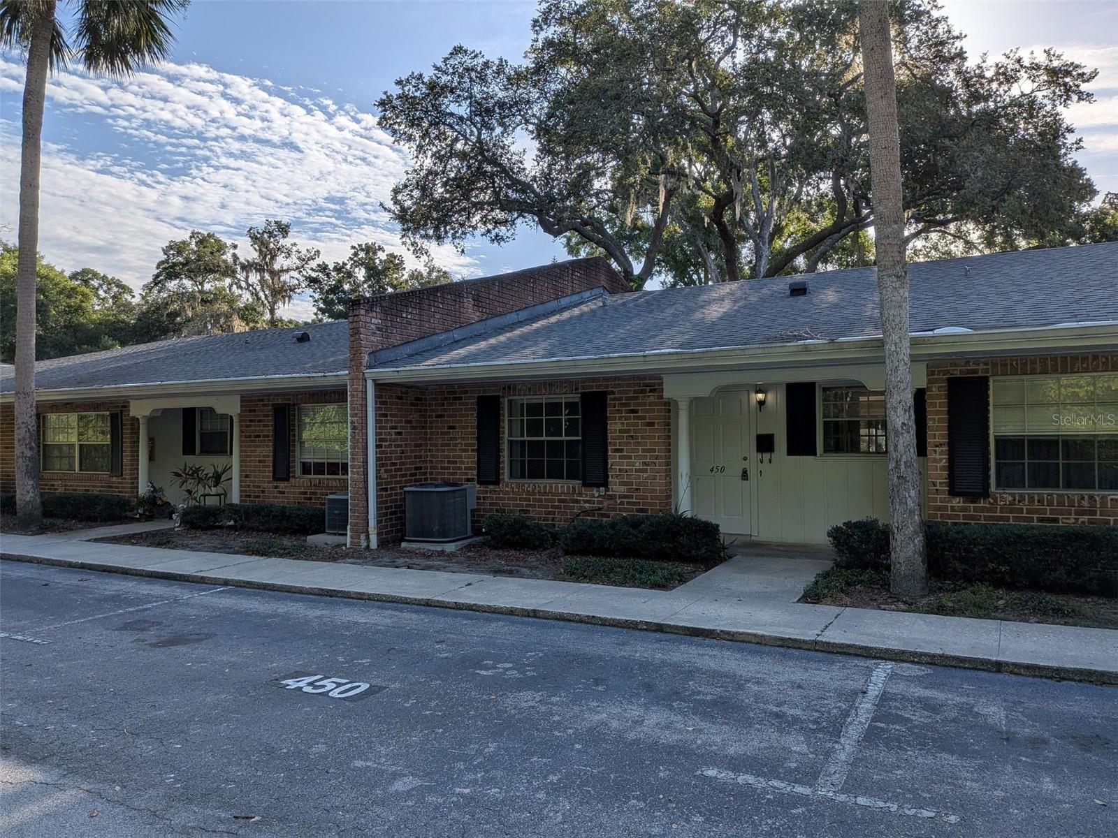 Image 25 of 25 For 450 Cherrywood Gardens Drive