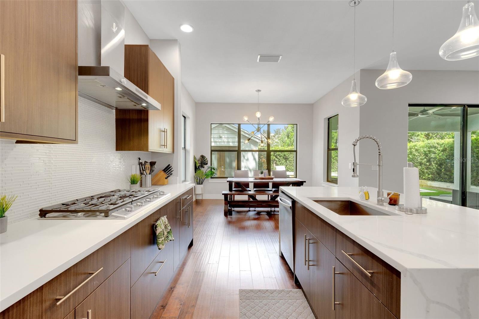 Image 13 of 35 For 2512 Westmoreland Drive