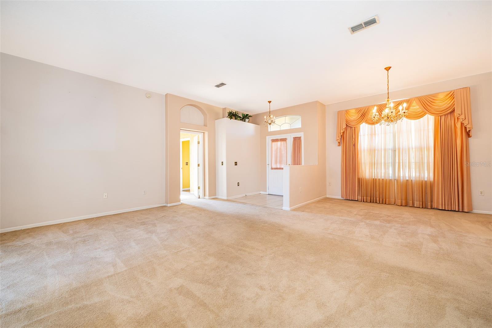 Image 18 of 34 For 1054 Platinum Court