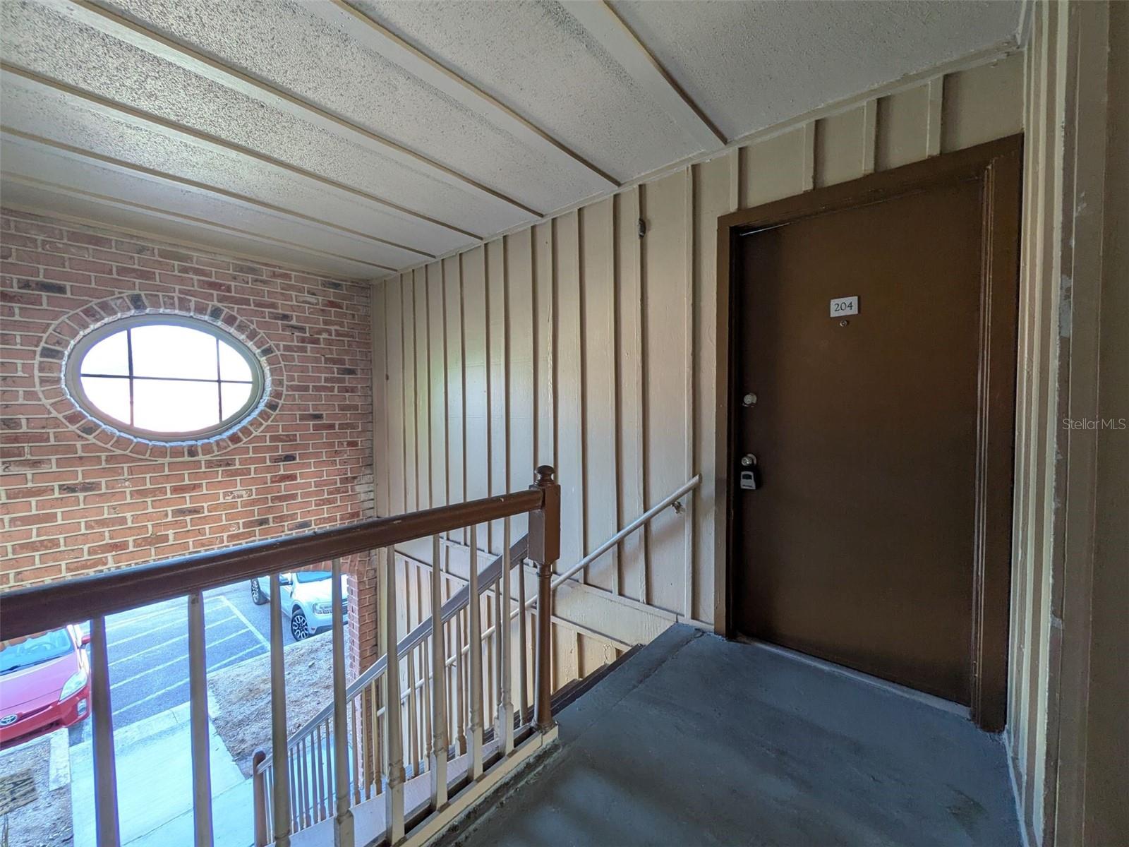 Image 2 of 22 For 562 Flemming Way 204