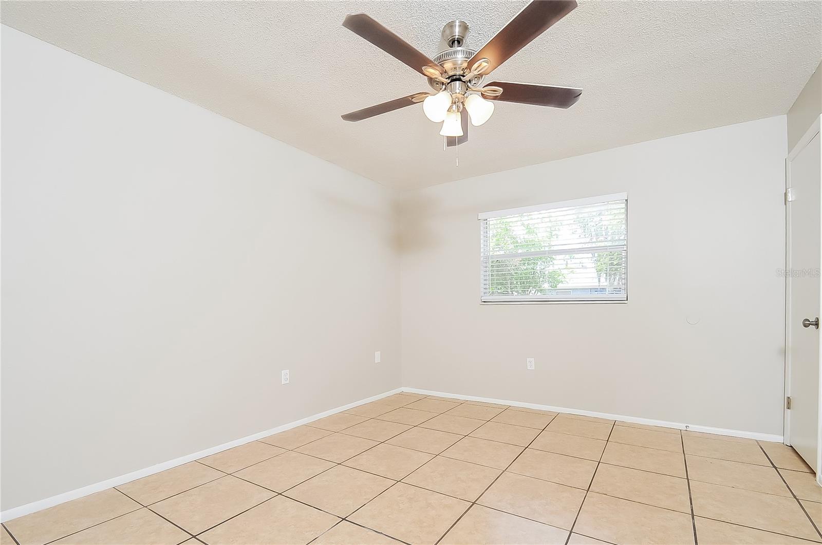 Image 12 of 15 For 507 Taylor Boulevard