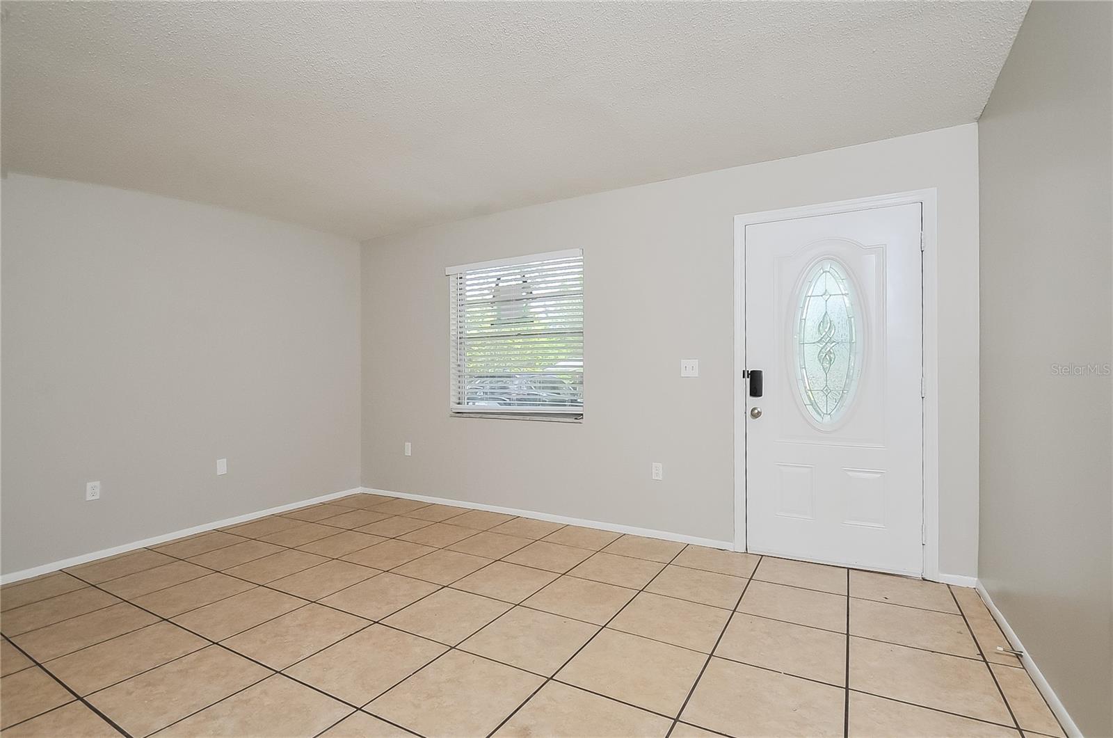 Image 2 of 15 For 507 Taylor Boulevard