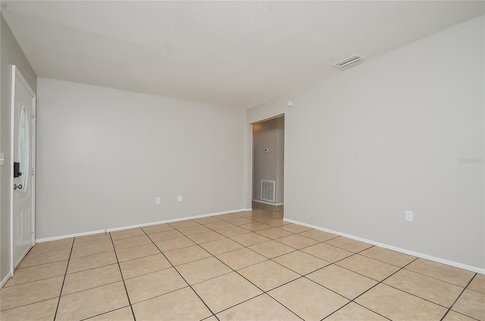 Image 3 of 15 For 507 Taylor Boulevard