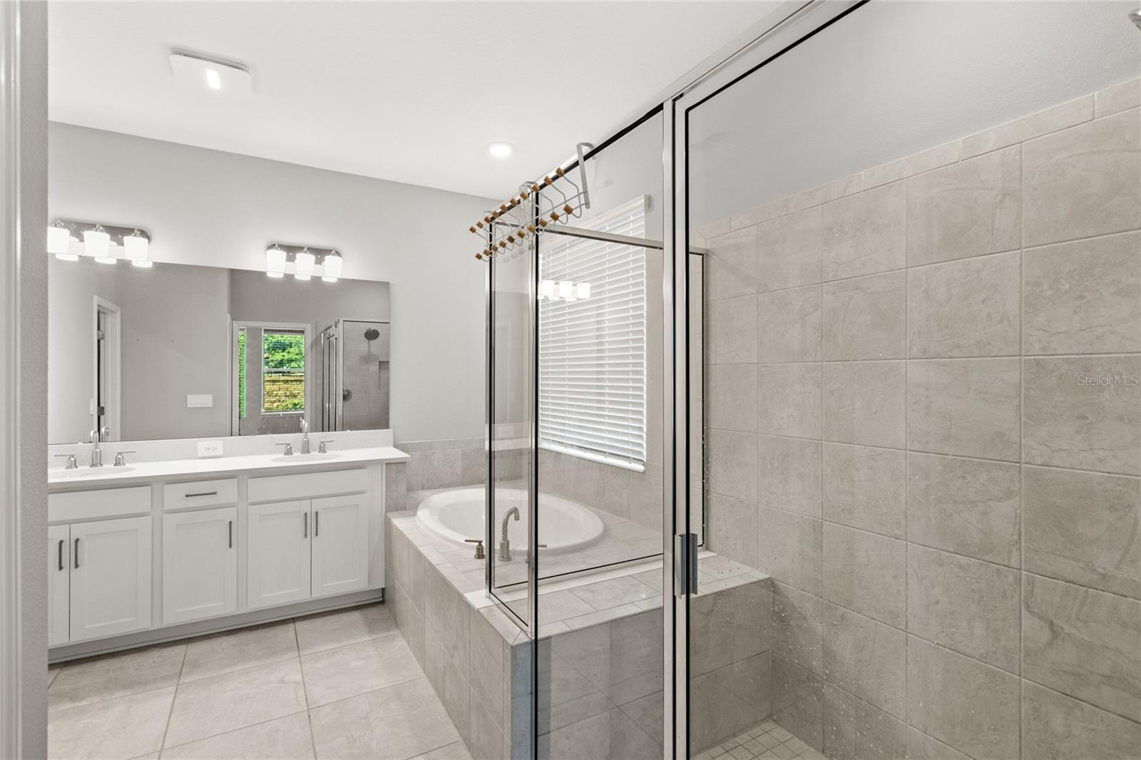Image 21 of 44 For 2146 Ridge Pointe Lane