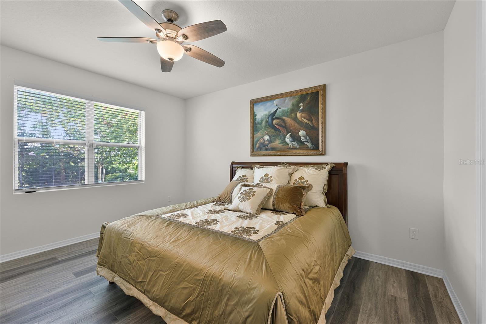 Image 5 of 40 For 1501 Hopedale Place