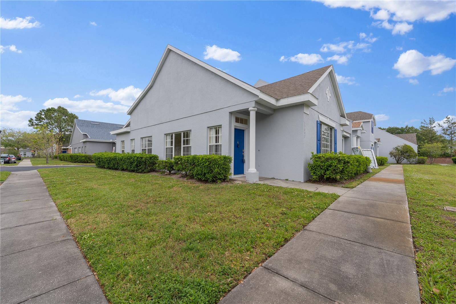 Image 2 of 21 For 13047 Island Breeze Court