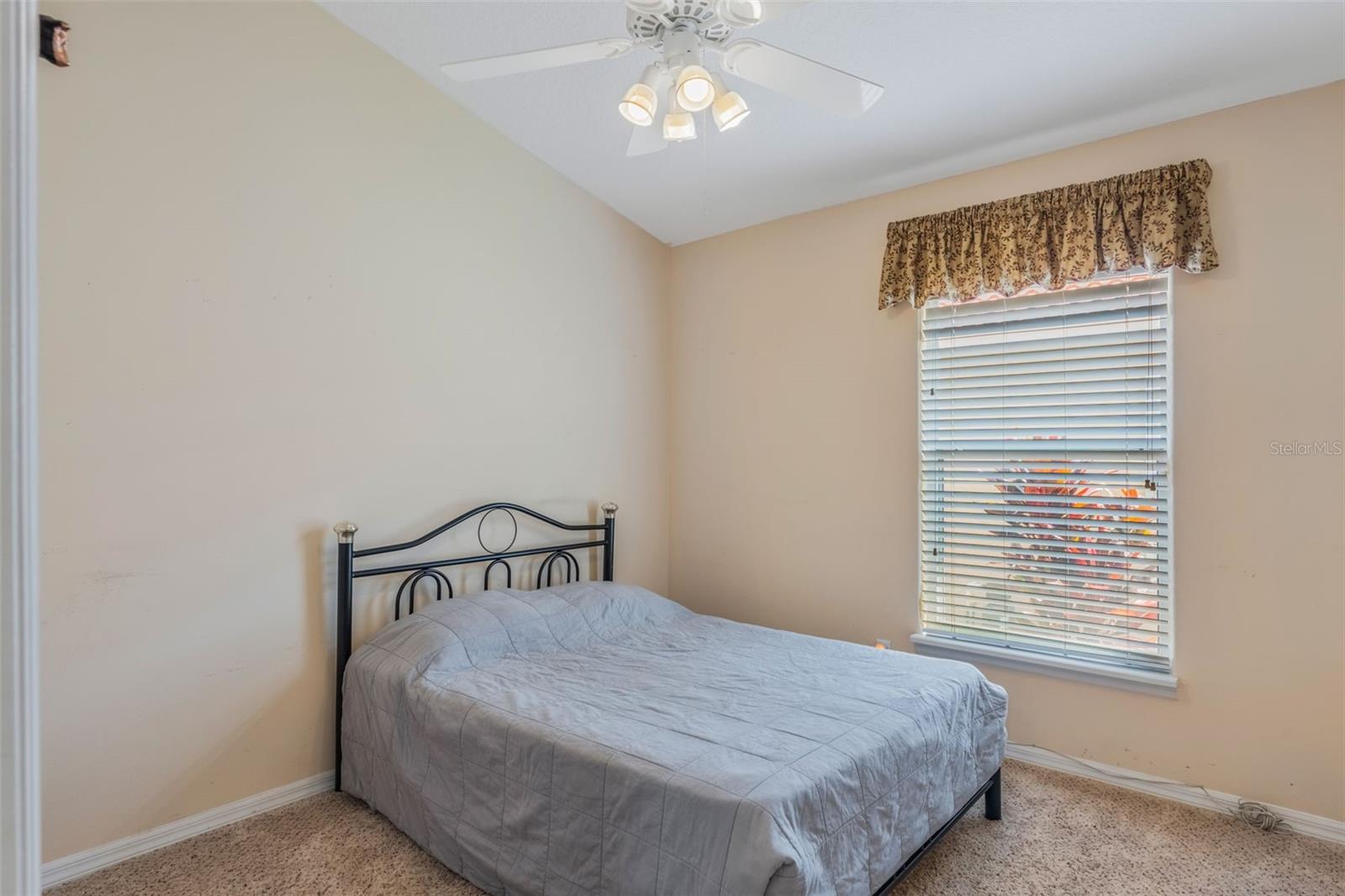 Image 17 of 32 For 5389 Watervista Drive