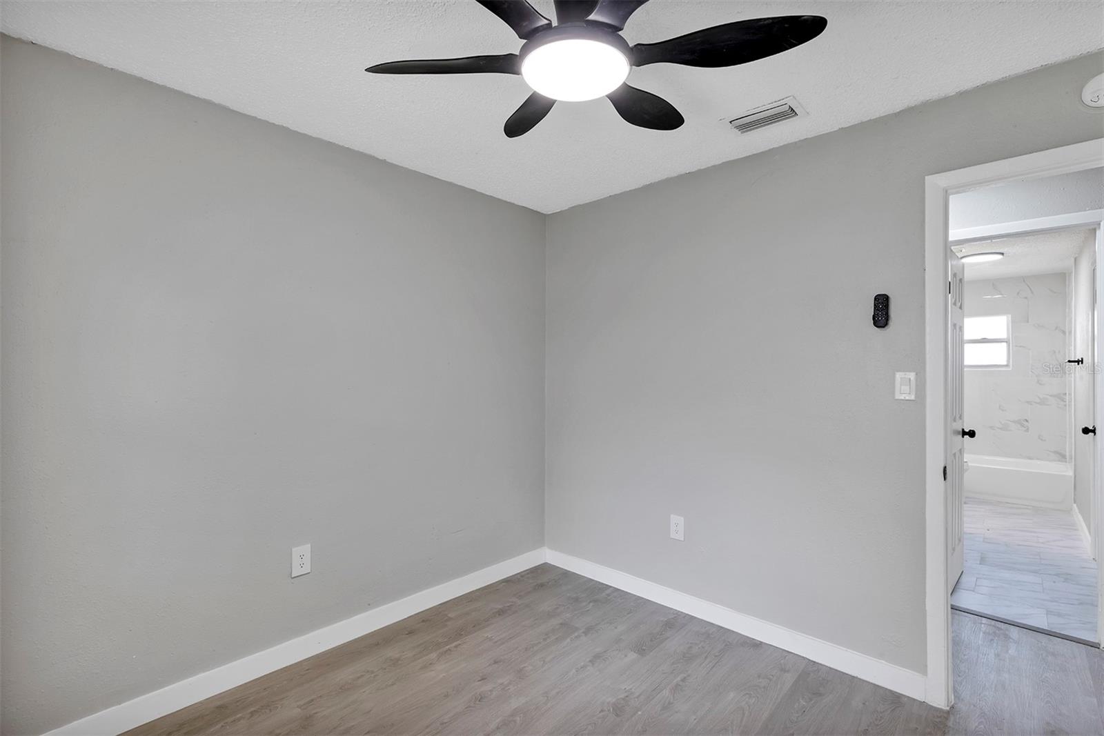 Image 10 of 19 For 3309 Hickman Avenue