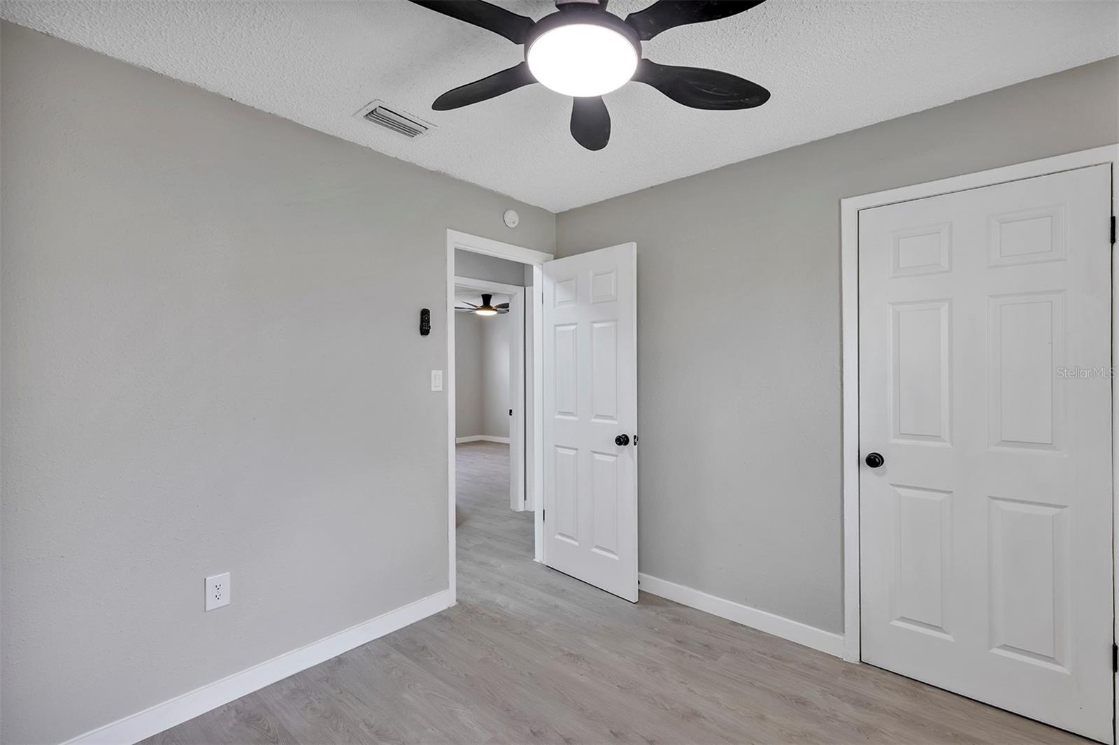 Image 11 of 19 For 3309 Hickman Avenue