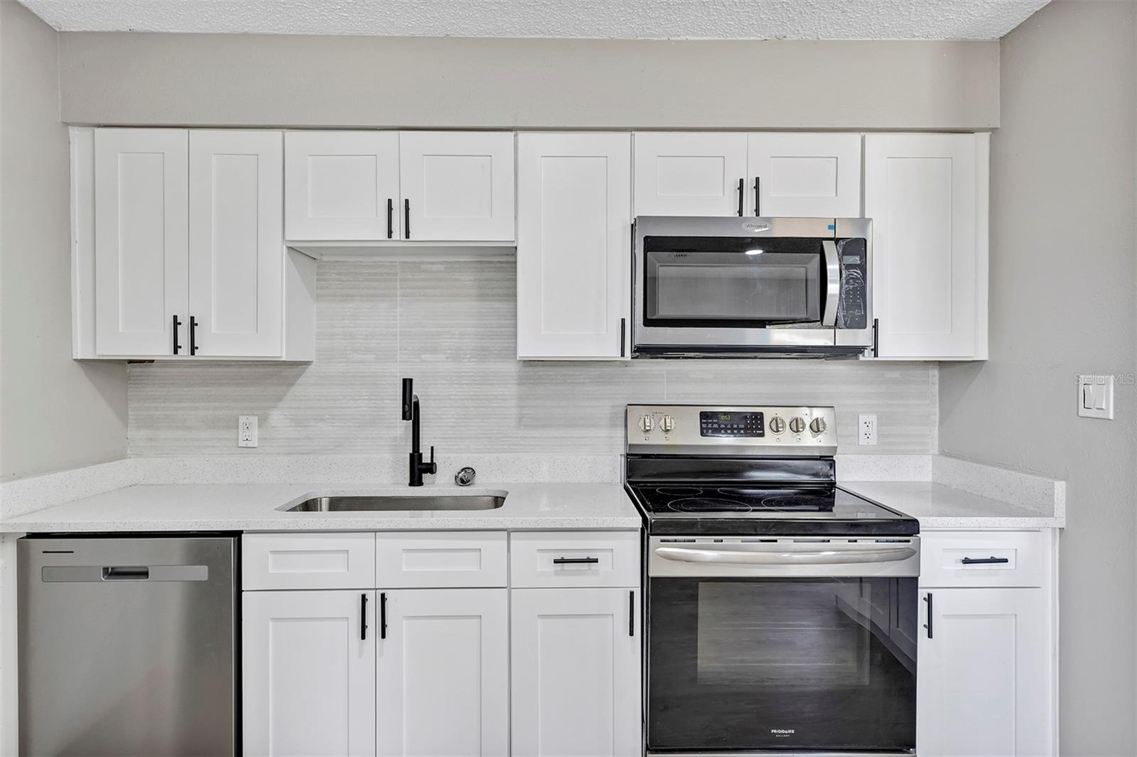 Image 6 of 19 For 3309 Hickman Avenue