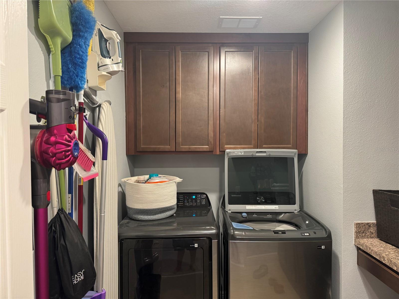 Image 31 of 34 For 4854 Gilded Jewel Drive