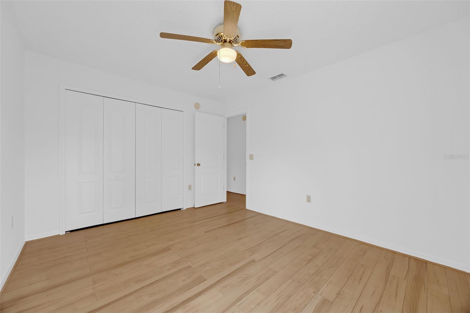 Image 19 of 44 For 203 Heronwood Circle