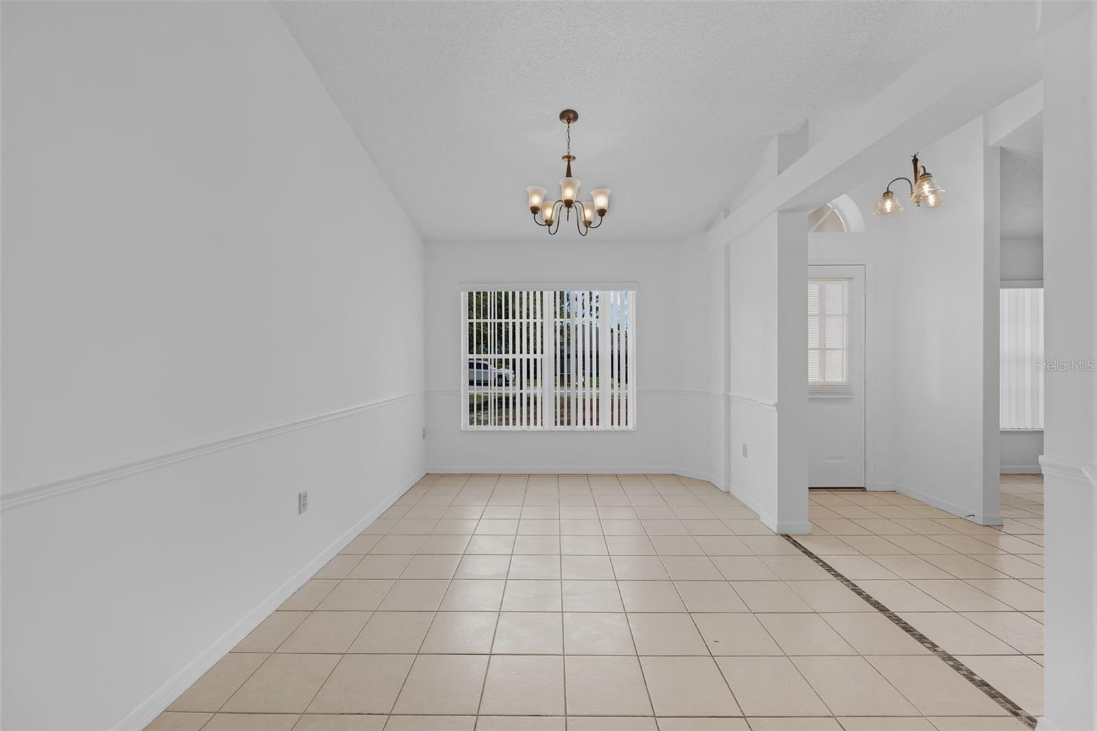 Image 5 of 44 For 203 Heronwood Circle