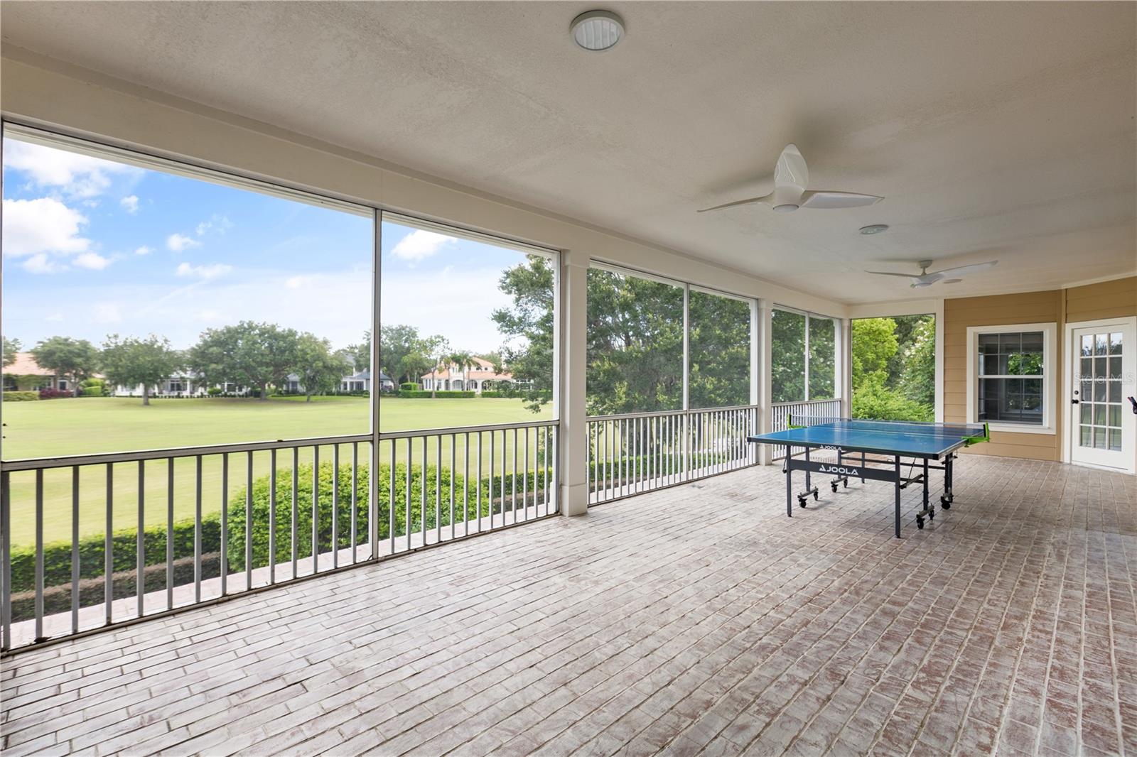 Image 4 of 52 For 6036 Greatwater Dr